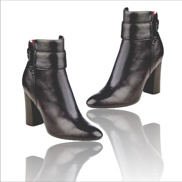 🛑BOGO🆕Tommy Hilfiger Black Leather Ankle Boot - Picture 2 of 8